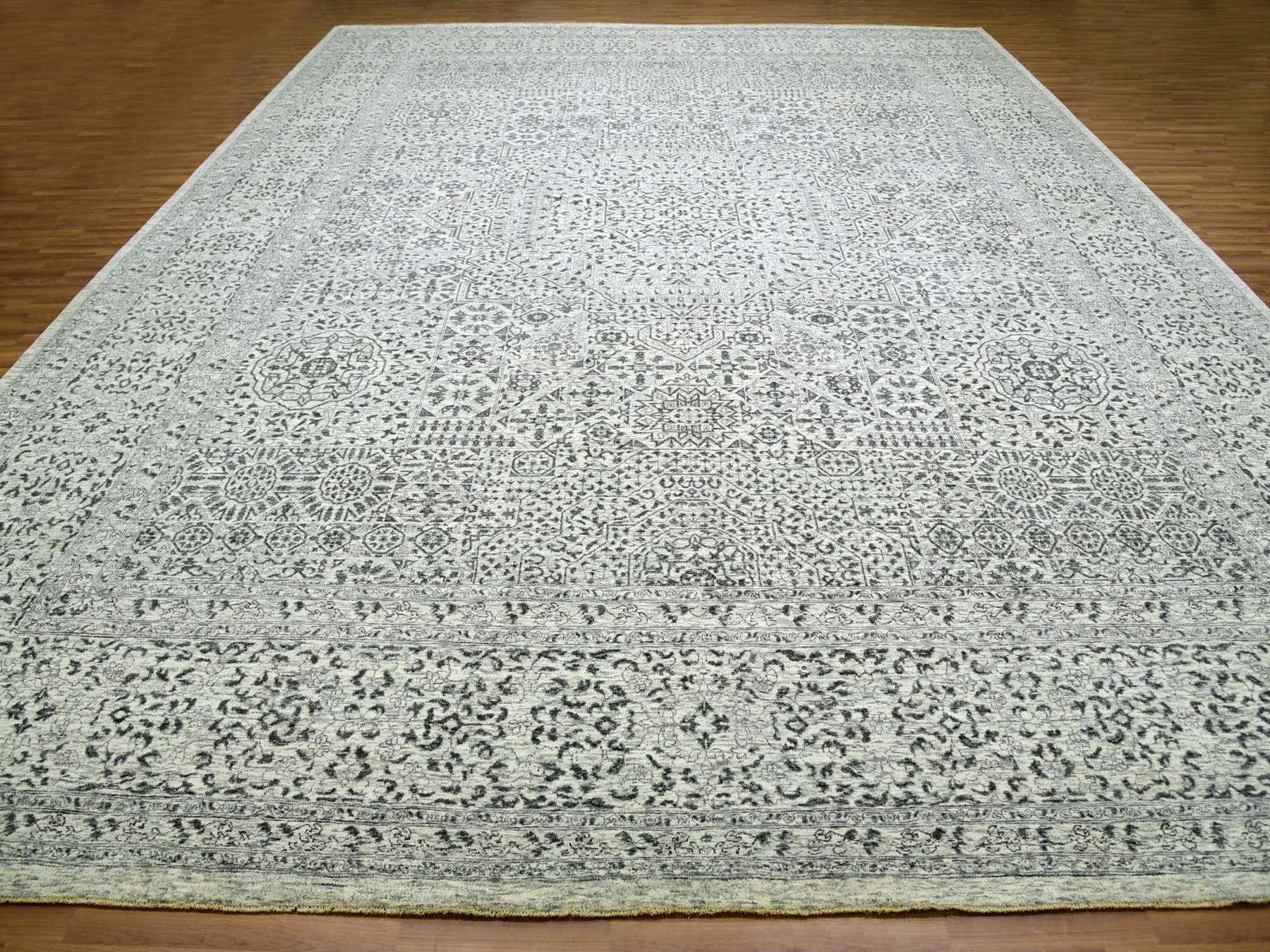 Translucent Lace Rugs 14'1